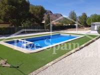 Weiterverkauf - Villa (freistehende) - Hondon De Las Nieves