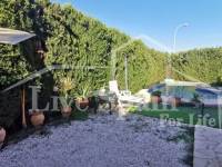 Återförsäljning - Villa (friliggande) - Orihuela Costa
